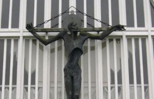Novus Ordo Crucifix