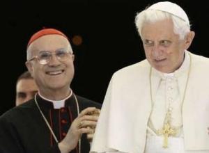 Tarcisio Bertone & Benedict-Ratzinger