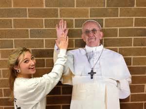 Girl and Francis-Bergoglio